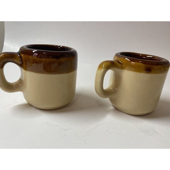 2 Coffee Tea Cups Vintage Brown Glaze Wheat Flower Theme Made in Japan Mugs 70s - Picture 3 of 6